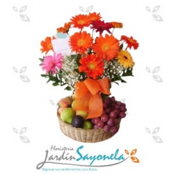 Gerberas y Frutas