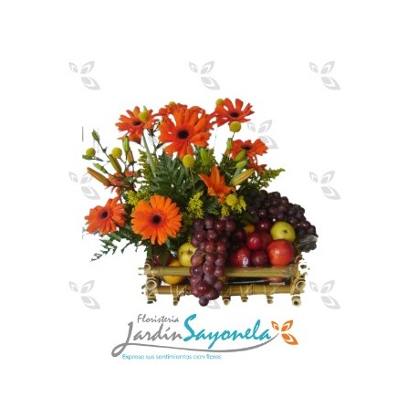 Gerberas, Lirios y Frutas